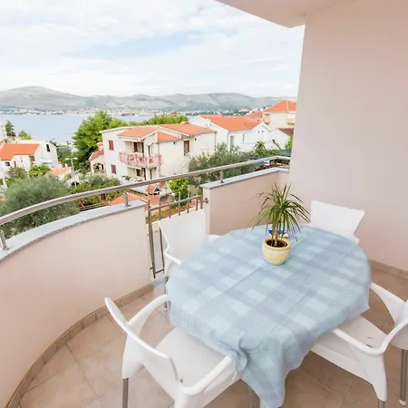 Lero Apartament Okrug Gornji